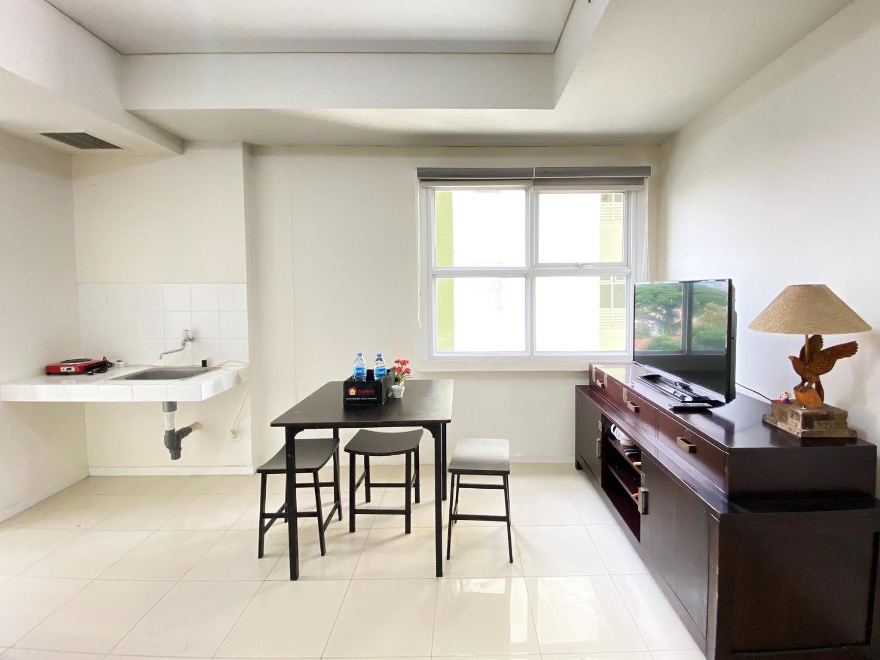 Pleasant 2br At At Parahyangan By Travelio Apartemen Bandung