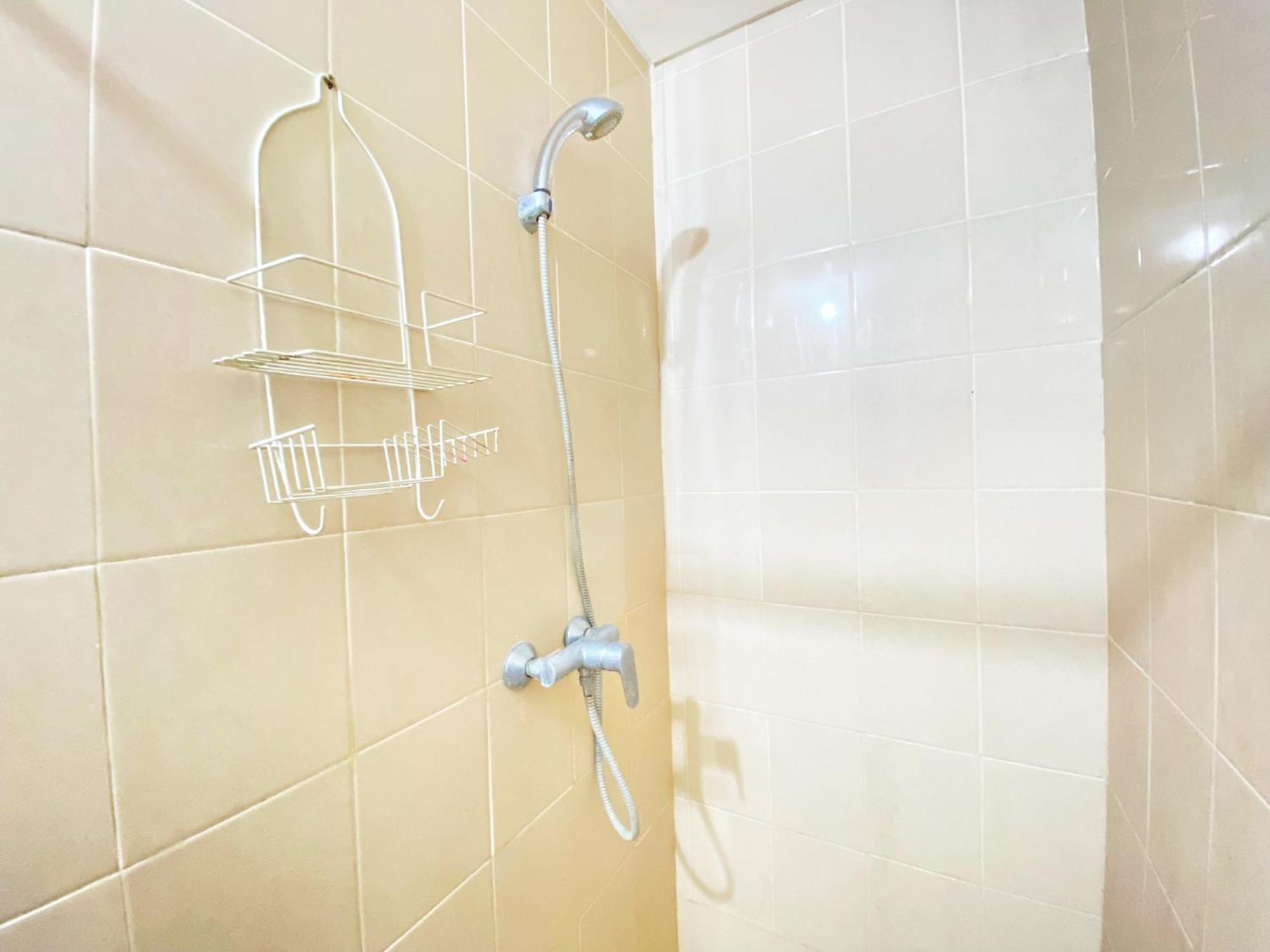Pleasant 2br At At Parahyangan By Travelio Bandung