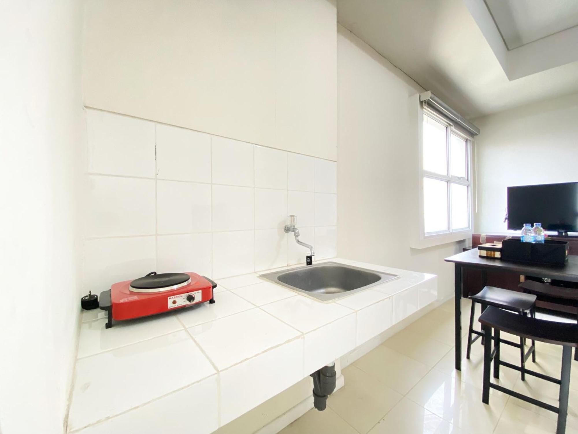 Apartemen Pleasant 2br At At Parahyangan By Travelio